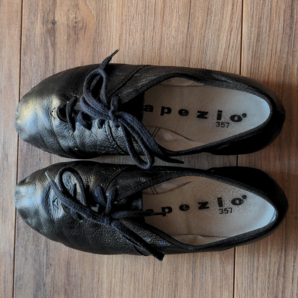 Capezio 357 Jazz Shoe